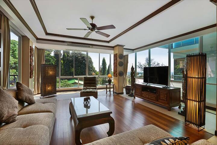 Karon Beach Penthouse with Full Ocean View