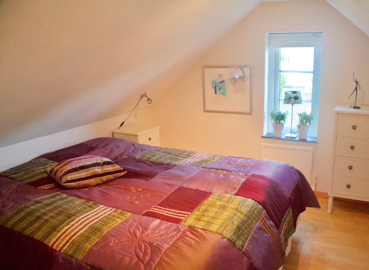 Спалня с двойно легло
