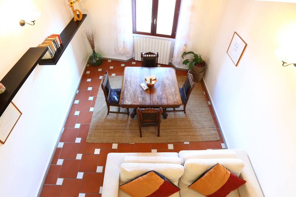 LIVING ROOM VIEW
