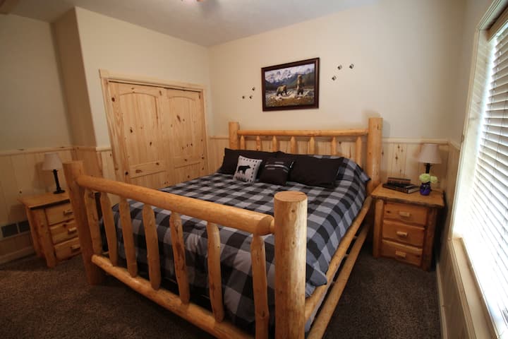 Berenkamer op de bovenste verdieping (kingsize bed)