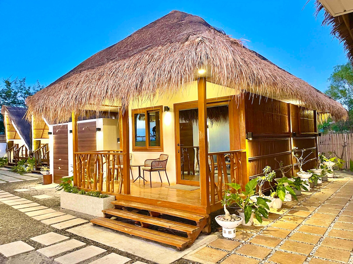 וילה 2 - יכולה להכיל עד 5 אורחים. 