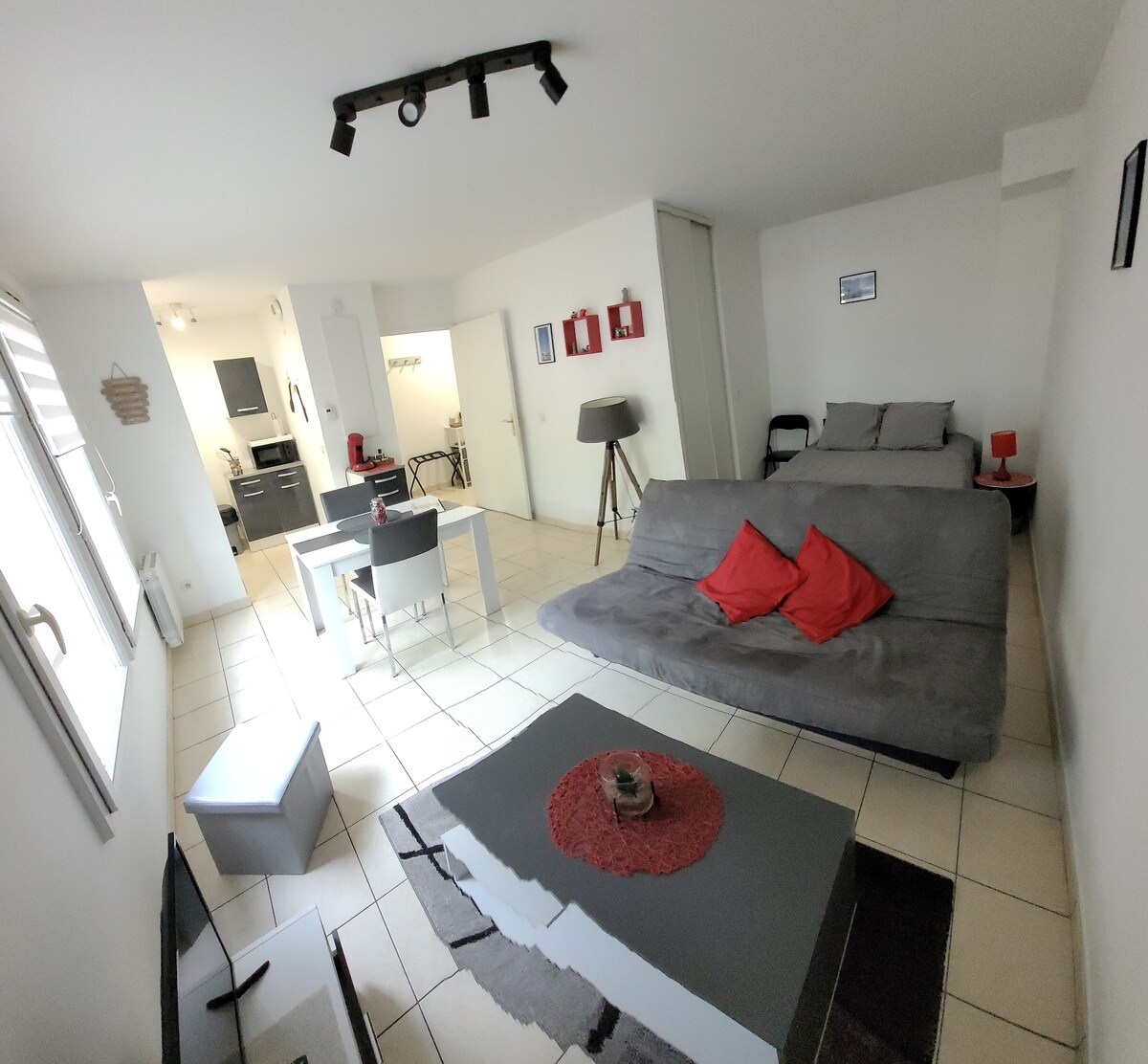 Studio Cosy proche Disneyland Paris Le Fabrolo Apartments for Rent in