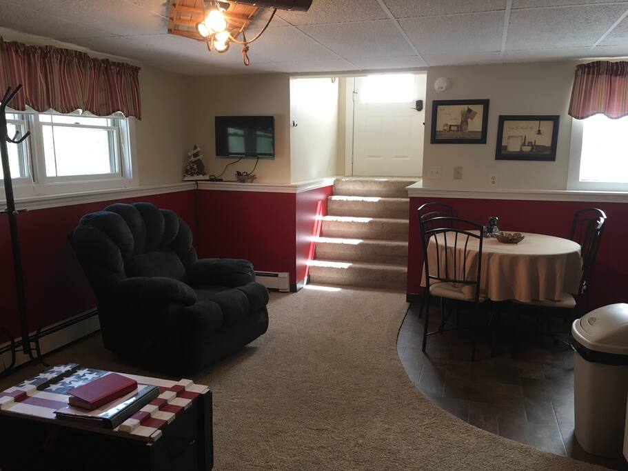 Living room area with smart TV and local channels