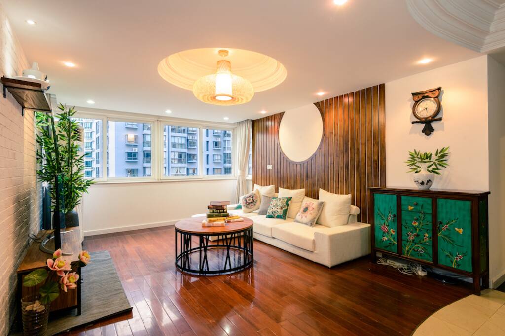 宽敞客厅
Living room