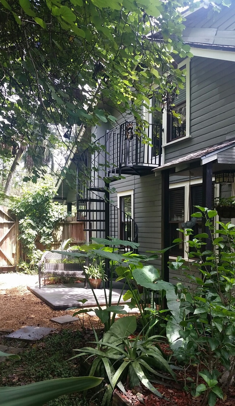 Unique Clothing Optional Escape - Guest suites for Rent in Port Orange,  Florida, United States - Airbnb