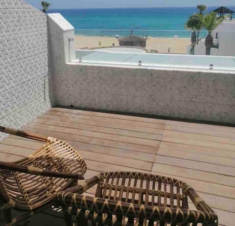 Triplex pied sur mer Marina Smir (Ksar Rimal)