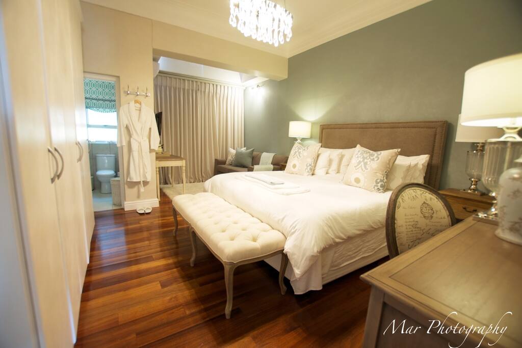 King bed