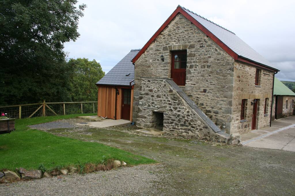 Stable Barn Houses For Rent In Rhydlewis Wales United Kingdom