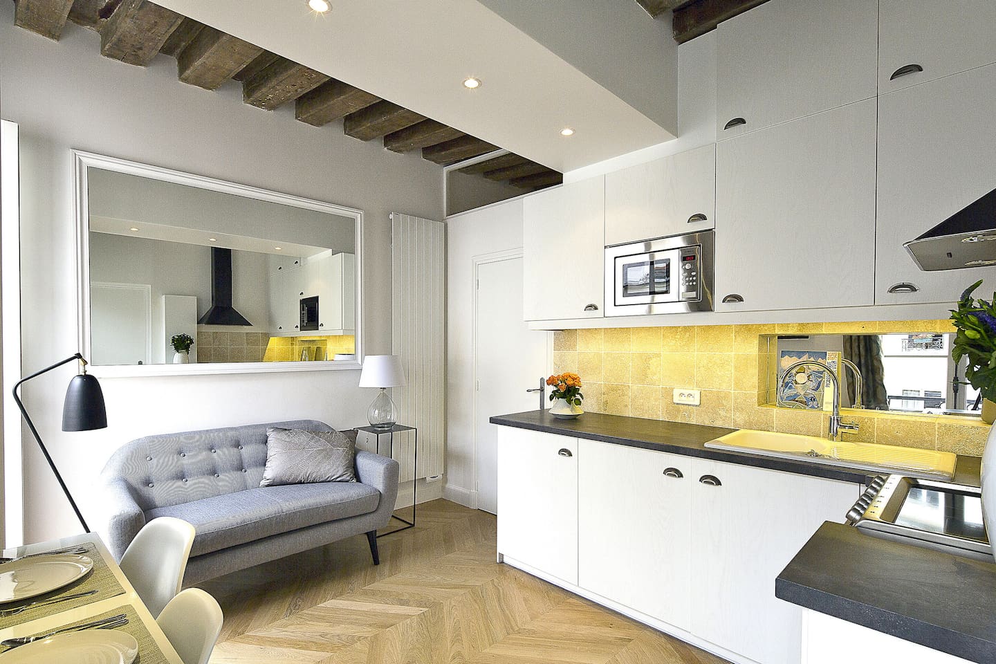 Traveling to Paris? 10 Small Apartment For Rent on AirBnB SpaceOptimized