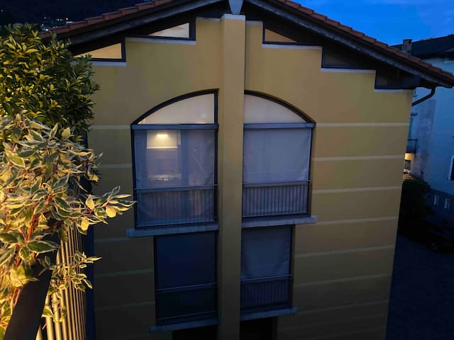 listing_image