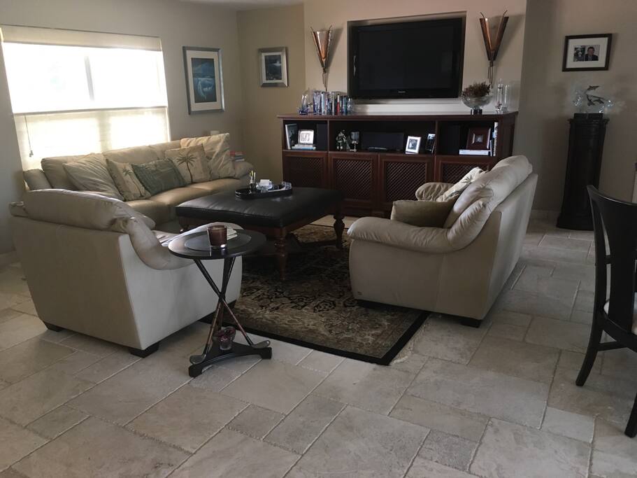 Living area.