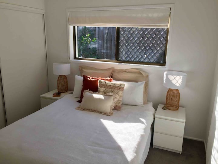 Dormitorio 3 con cama tamaño queen