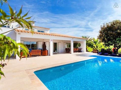 Villa Bini Xoroi - Ideally for large groups