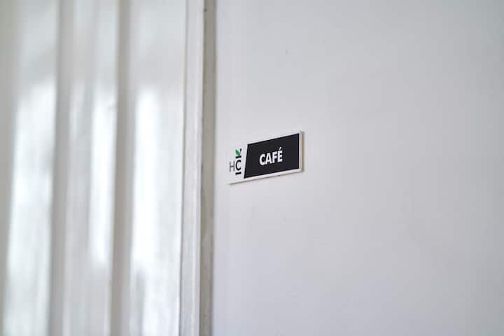 Habitación Triple Café