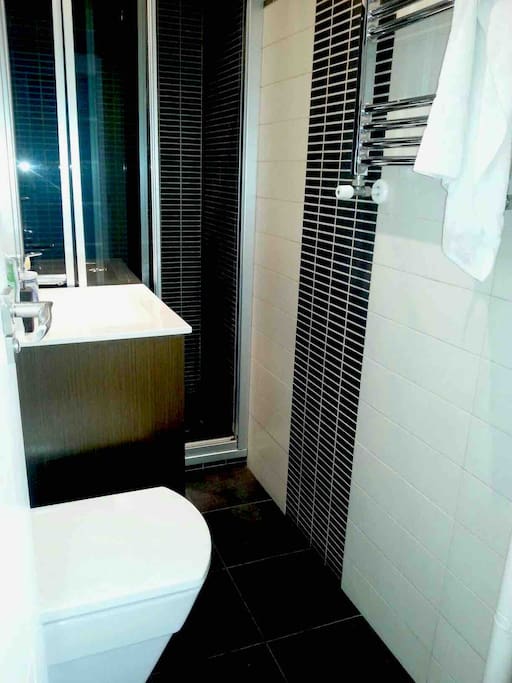 EL SEGUNDO BAÑO