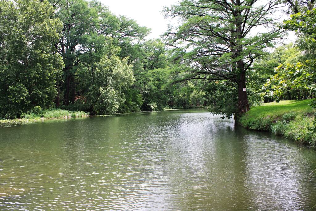 Casa Del Rio Riverhouse PRIVATE RIVERFRONT Houses for Rent in Hunt