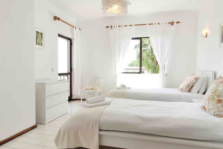 غرفة النوم الثانية