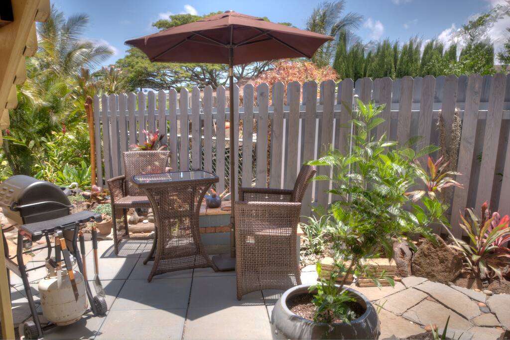 Relax with a Mai Tai in the shade