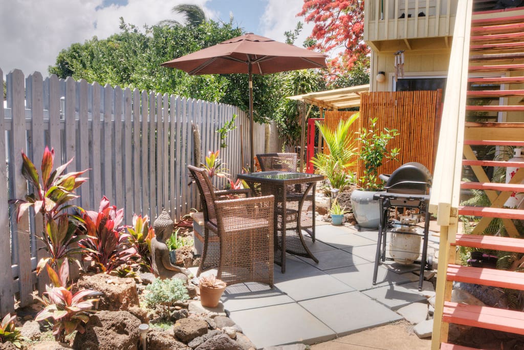 Enjoy fresh island fare on the BBQ