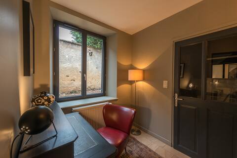 Top Airbnb: Gite de la Fée Haute standing for 10 people à Beaune