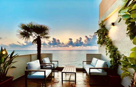 Beach House Rooftop 2 BR 24/7 power