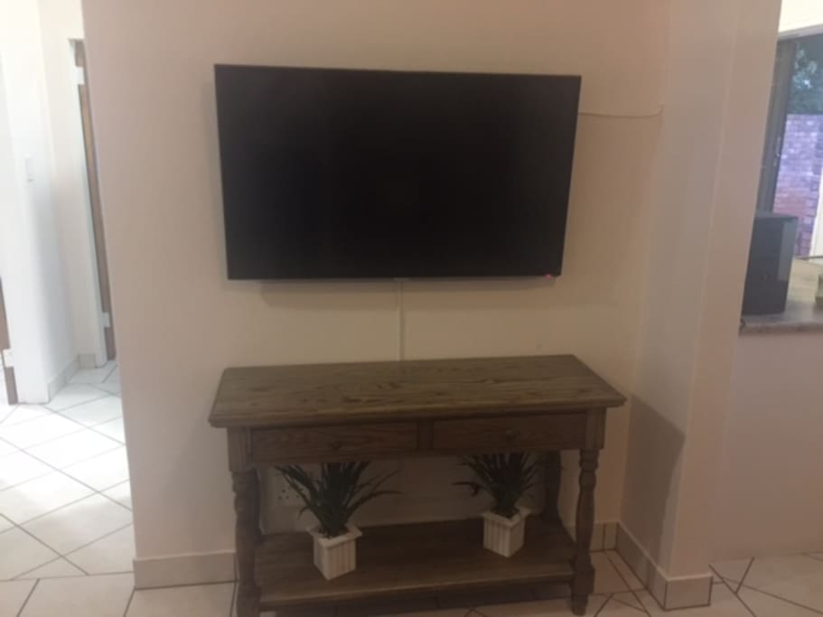 TV/DSTV