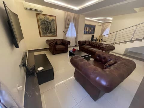 2 Bedroom Terrace House near Jabi Lake Mall
