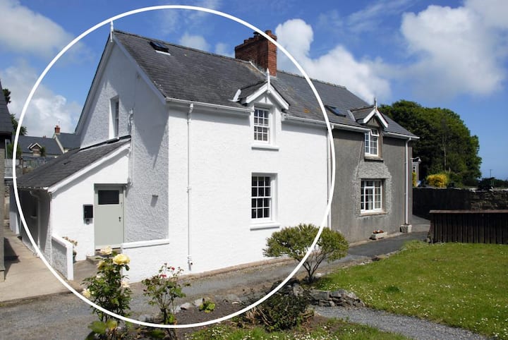 Acogedora Casa De Campo En El Tranquilo Pueblo De Stackpole, Cerca De La Bahía De Barafundle - Pembrokeshire