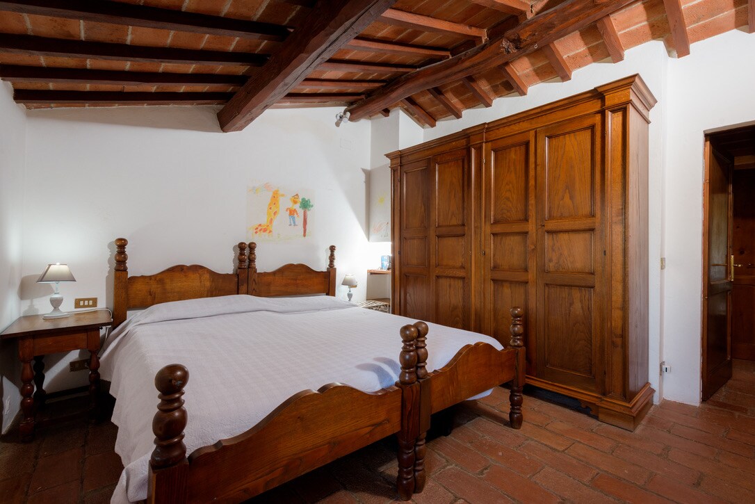 Cortona farm stay fring Sofora room 1