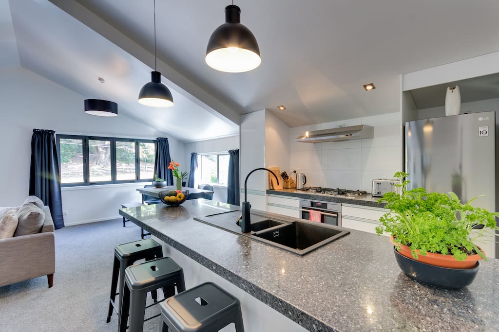 Open plan kitchen and dining.