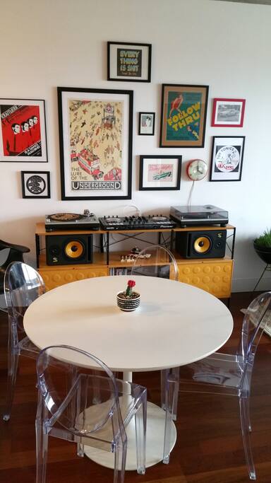 dining table