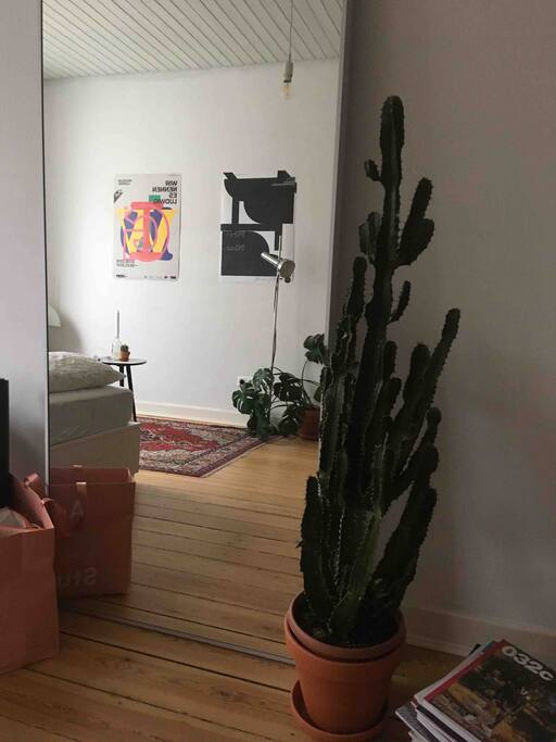 Schlafzimmer (2)