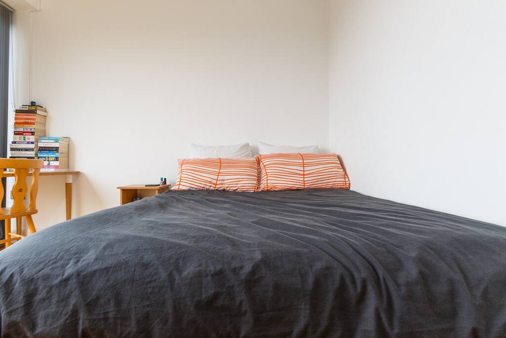 Large double bedroom