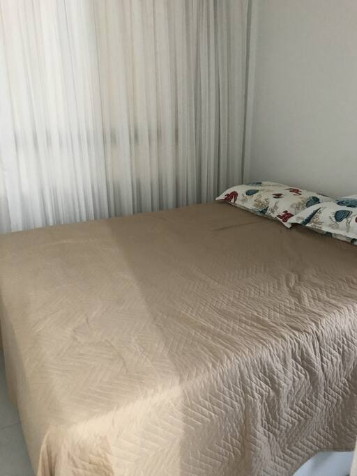 QUARTO CASAL
