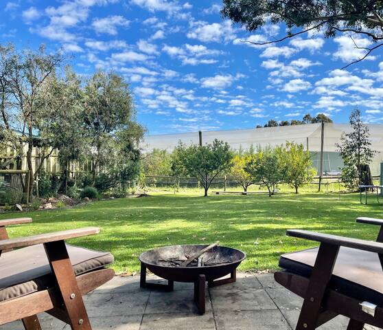 3 BR house w/ heated pool & spa in wine region gallery image 4