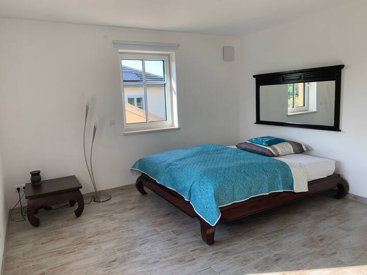 Спијте добро...