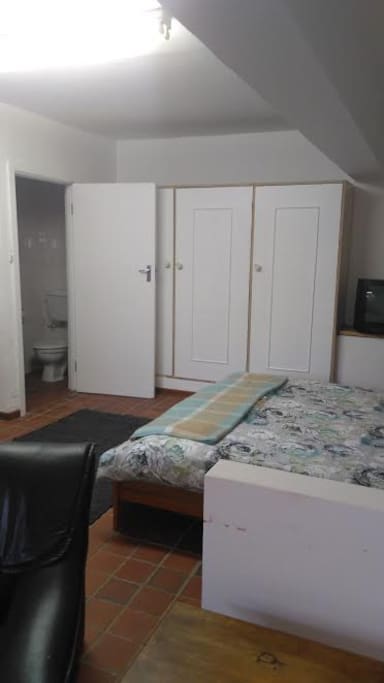 On-suite bathroom