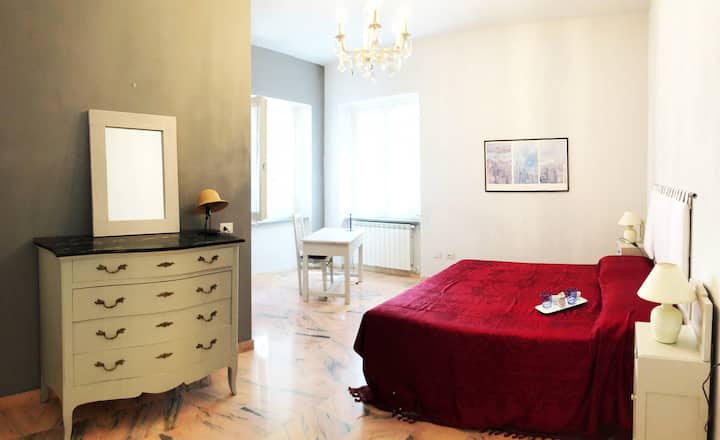 kitanda cha chumba cha kulala 1 , uwezekano wa kuongeza kitanda kwa watoto chini ya miaka 4