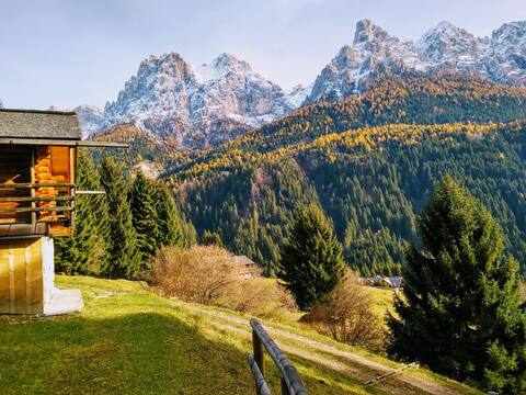 The "small" Chalet & Dolomites Retreat