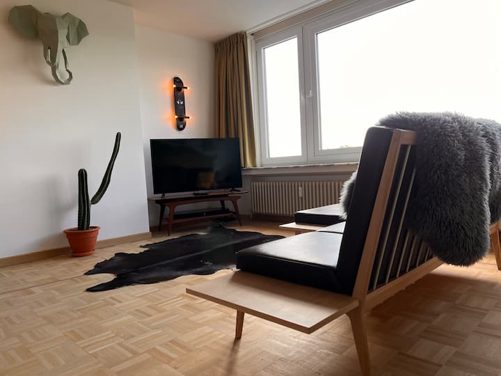 A sunny apartment with a view over Kortrijk