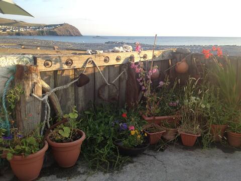 Beachfront home with stunning views