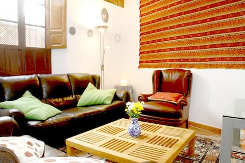 Top Airbnb: Casa Juramento andalusian house with 4 bedrooms en Córdoba