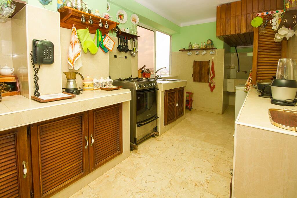 Other view of the kitchen
