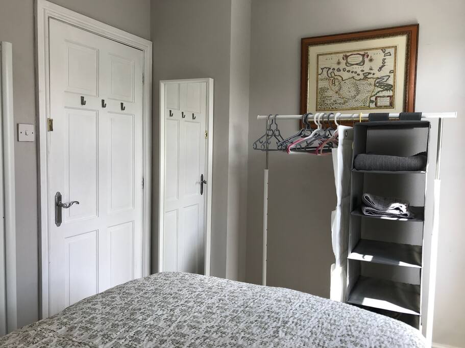 Space for clothes