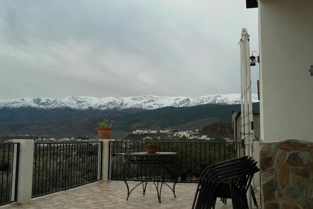 Vista Sierra Nevada desde la terraza