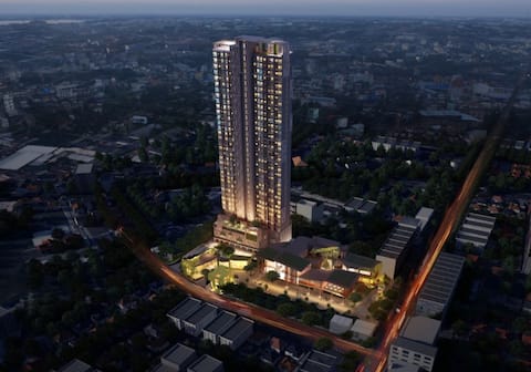 Exclusive Panoramic Sky View on 20th floor