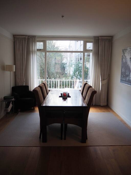 Bright and spacious apartment near the Amsterdam RAI Convention Centre