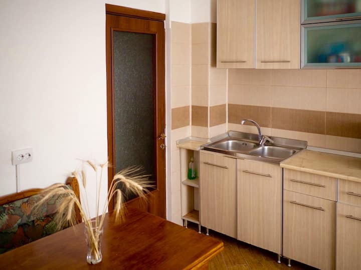 Cosy Apartament Close To The Center Of The Quarter - Râmnicu Vâlcea