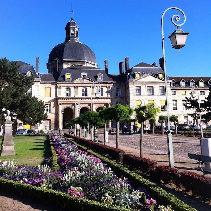 Foto von University Hospitals Pitié Salpêtrière - Charles Foix
