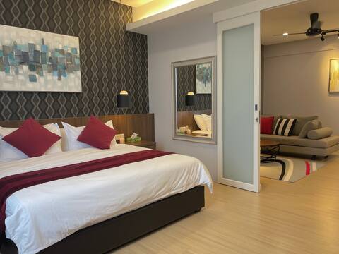 Woodsbury Couple Premium Suites